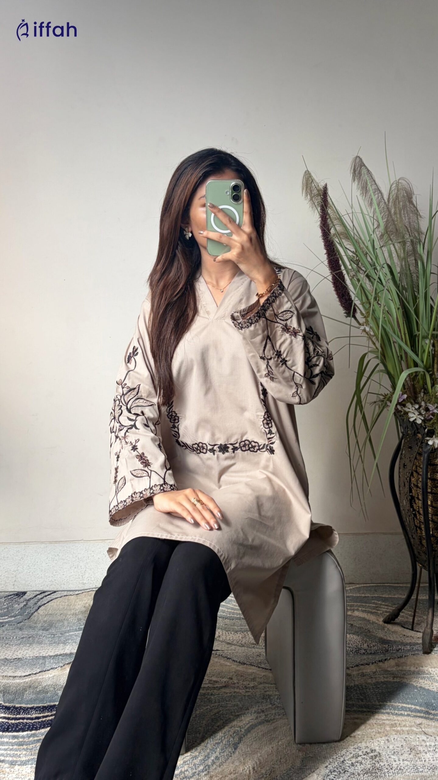 KHAKI